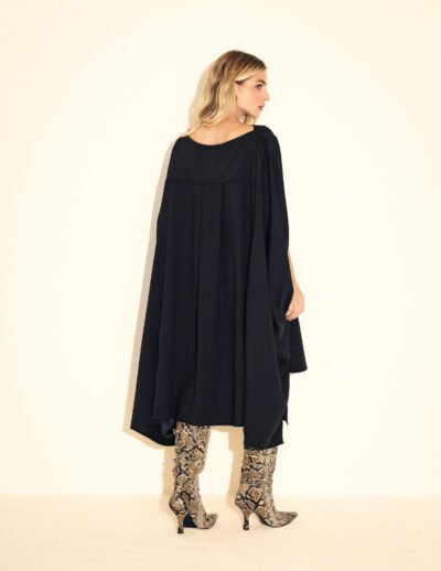 Alternative view of Vestido Midi Mila Preto