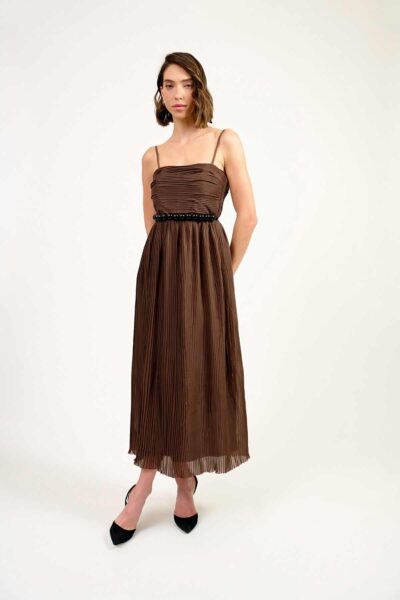 Vestido Midi Plissado Madeleine Marrom